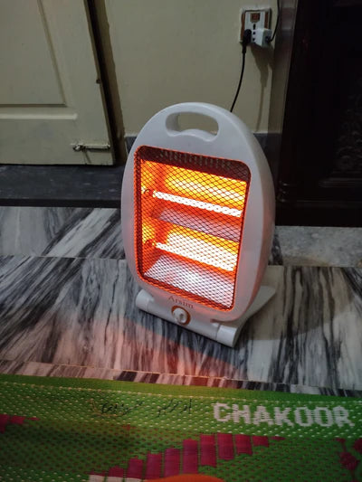 Mrs. Raza A. (Karachi)